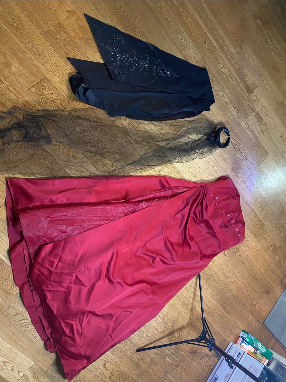 David's Bridal Strapless Satin Gown in Deep Red - Picture 10 of 11